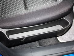 2013款 两厢 1.6L 手动 乐尚型