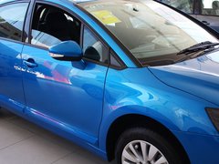 2013款 两厢 1.6L 手动 乐尚型