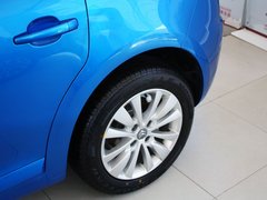 2013款 两厢 1.6L 手动 乐尚型