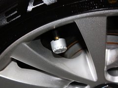 2013款 两厢 1.6L 手动 乐尚型