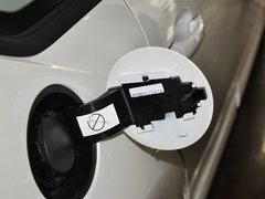 2013款 两厢 1.6L 自动 乐尚型