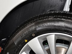 2013款 两厢 1.6L 自动 乐尚型