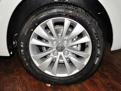 2013款 两厢 1.6L 自动 乐尚型