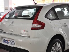2013款 两厢 1.6L 自动 乐尚型
