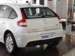 2013款 两厢 1.6L 自动 乐尚型