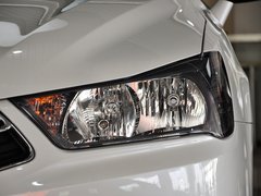 2013款 两厢 1.6L 自动 乐尚型