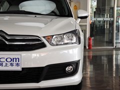 2013款 两厢 1.6L 自动 乐尚型