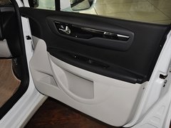 2013款 两厢 1.6L 自动 乐尚型