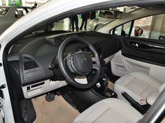 2013款 两厢 1.6L 自动 乐尚型