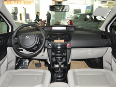 2013款 两厢 1.6L 自动 乐尚型