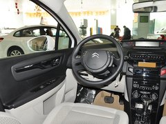 2013款 两厢 1.6L 自动 乐尚型