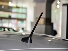2013款 两厢 1.6L 自动 乐尚型