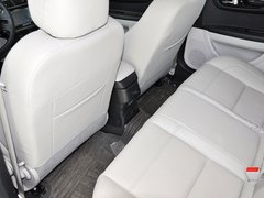 2013款 三厢 1.6L 自动 品尚型