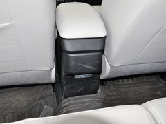 2013款 三厢 1.6L 自动 品尚型