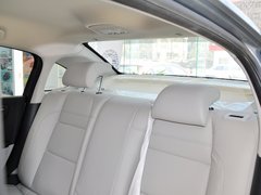 2013款 三厢 1.6L 自动 品尚型