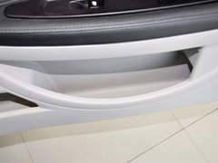 2013款 三厢 1.6L 自动 品尚型