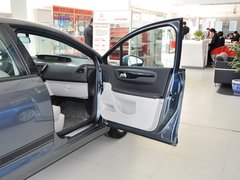 2013款 三厢 1.6L 自动 品尚型