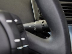 2013款 三厢 1.6L 自动 品尚型