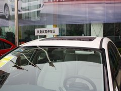2013款 三厢 1.6L 自动 品享型