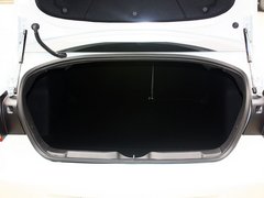 2013款 三厢 1.6L 自动 品享型
