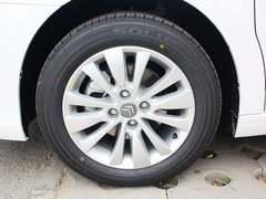 2013款 三厢 1.6L 自动 品享型