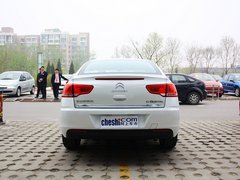 2013款 三厢 1.6L 自动 品享型