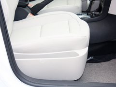 2013款 三厢 1.6L 自动 品享型