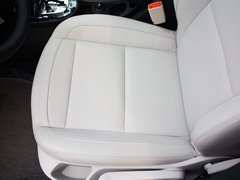 2013款 三厢 1.6L 自动 品享型