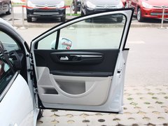 2013款 三厢 1.6L 自动 品享型