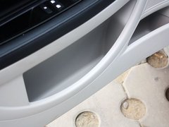 2013款 三厢 1.6L 自动 品享型