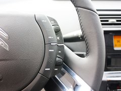 2013款 三厢 1.6L 自动 品享型