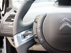 2013款 三厢 1.6L 自动 品享型