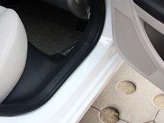 2013款 三厢 1.6L 自动 品享型