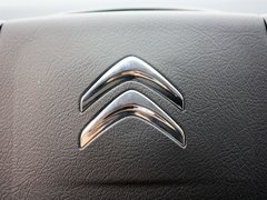 2013款 三厢 1.6L 自动 品享型