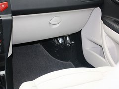 2013款 三厢 1.6L 自动 品享型