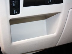 2013款 三厢 1.6L 自动 品享型