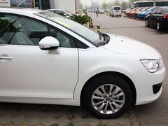 2013款 三厢 1.6L 自动 品享型