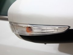 2013款 三厢 1.6L 自动 品享型