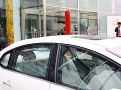 2013款 三厢 1.6L 自动 品享型