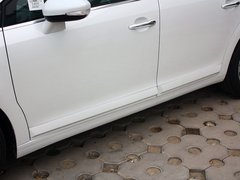 2013款 三厢 1.6L 自动 品享型