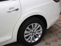 2013款 三厢 1.6L 自动 品享型