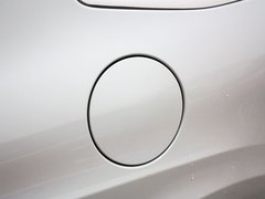 2013款 三厢 1.6L 自动 品享型