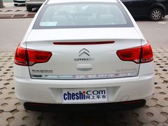 2013款 三厢 1.6L 自动 品享型
