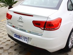 2013款 三厢 1.6L 自动 品享型