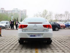2013款 三厢 1.6L 自动 品享型