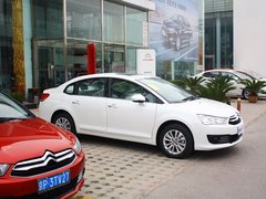 2013款 三厢 1.6L 自动 品享型