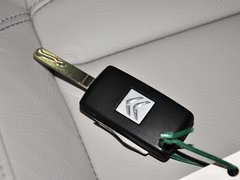 2013款 三厢 1.6L 自动 品享型