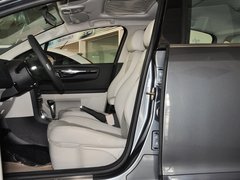 2013款 三厢 1.6L 自动 品享型