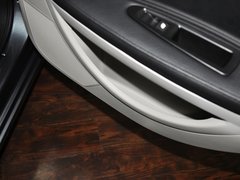 2013款 三厢 1.6L 自动 品享型