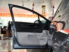 2013款 三厢 1.6L 自动 品享型